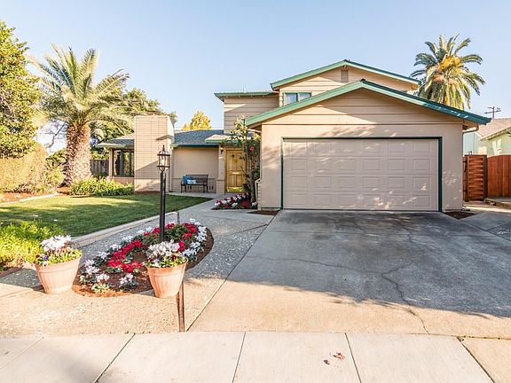3rd image of 1178 Crandano Ct