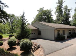741A Oak Creek Rd, Franklin, NC 28734