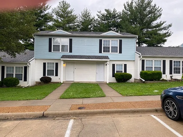 612-C4 E Campus Dr
