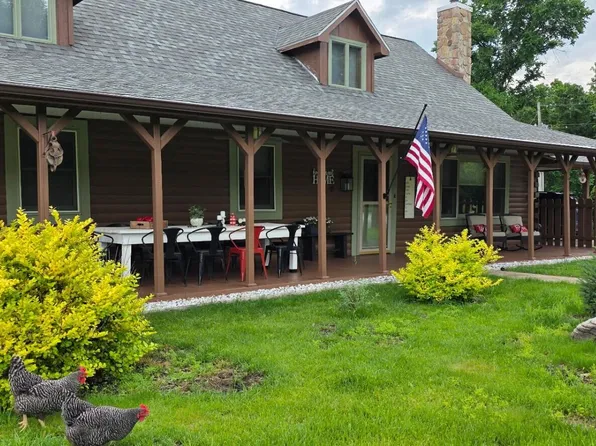 9975 N Rte E, Harrisburg, MO 65256
