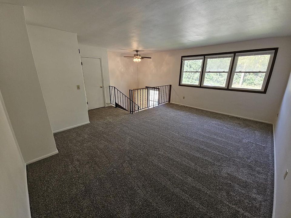 1st image of 7121 Century Ave