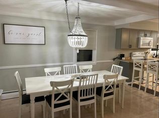 4 Paul St, York, ME 03909