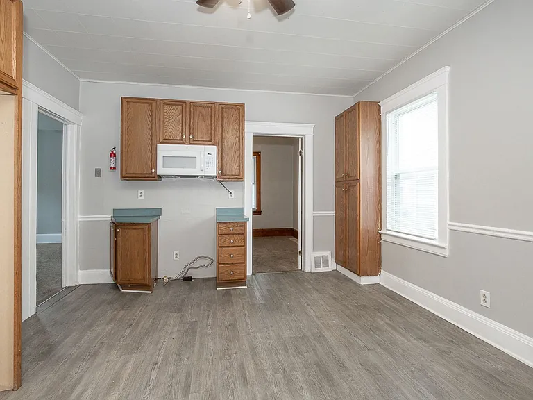 13233 Carrington Ave — Photo 8