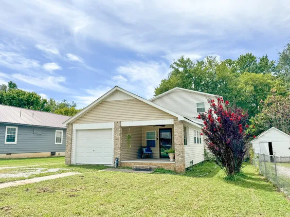 715 N Vine St, Winchester, TN 37398