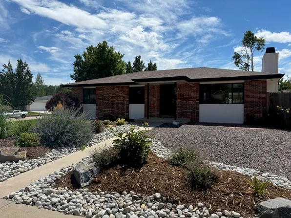 2858 Hartwick Cir, Longmont, CO 80503