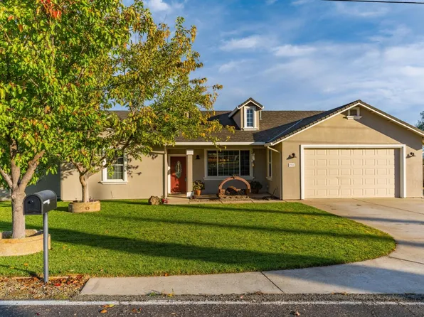 2951 Coyote Ct, Ione, CA 95640