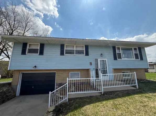 321 Coyier Ln, Madison, WI 53713