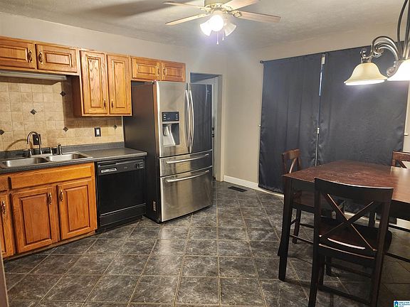 4th image of 109 Clairmont Dr