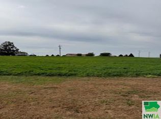 Country Ln LOT 10, Kingsley, IA 51028