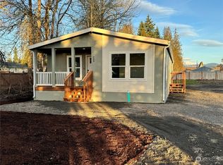 560 Hall Rd, Silverlake, WA 98645