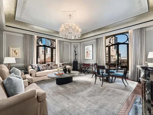 2 E 55th St #1003, New York, NY 10022