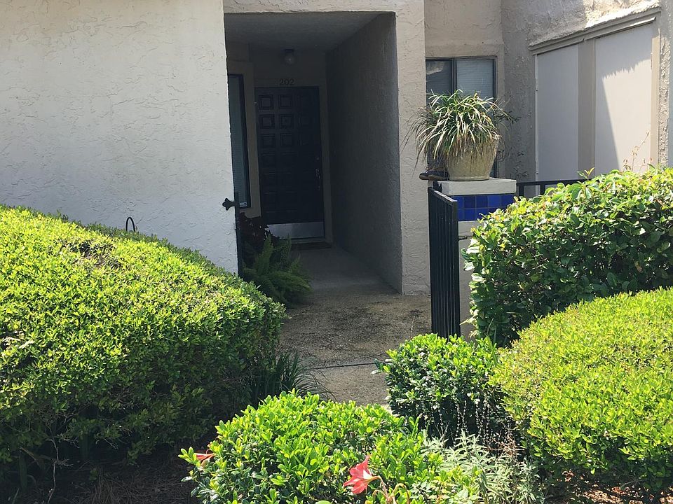 1st image of 3809 Lavista Cir APT 202