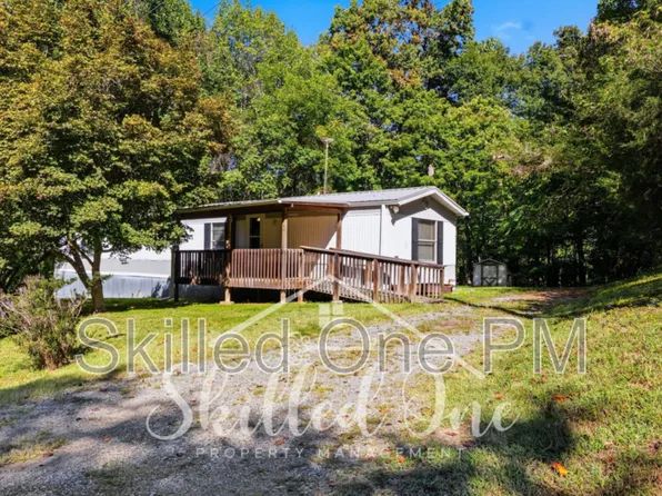 4532 Sandy Berry Rd, Jonesville, NC 28642
