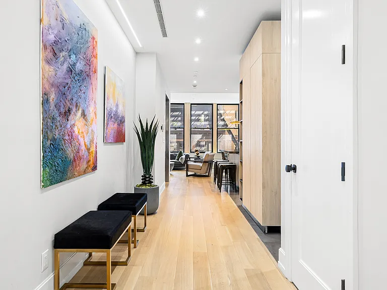 46 W 21st St #4 — Photo 16