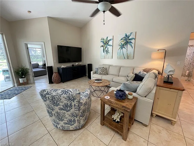 25260 Bay Cedar Dr — Photo 9