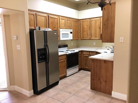 2nd image of 2051 W Canyon View Dr APT 4A