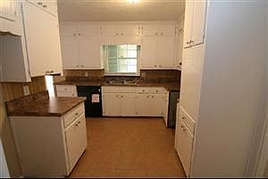 4th image of 2810 Turner Valley Cir SW
