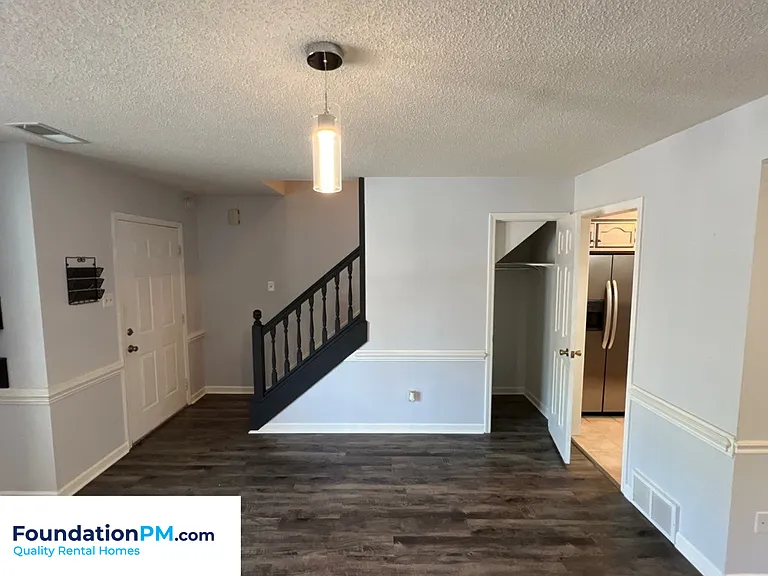 3892 Oak Branch Cir W — Photo 7