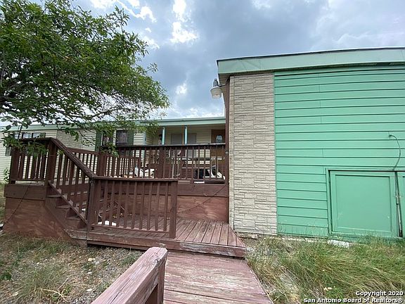 3rd image of 650 Glenn Dr