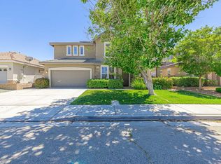4138 Club Vista Dr, Palmdale, CA 93551