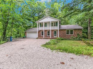37081 Beech Hills Dr, Willoughby, OH