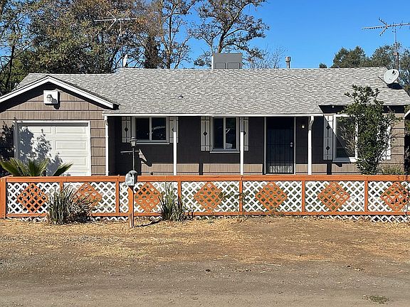 2nd image of 3443 Taylor St