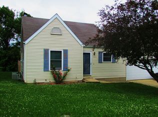 1513 Brenda Ct, Springfield, IL 62702