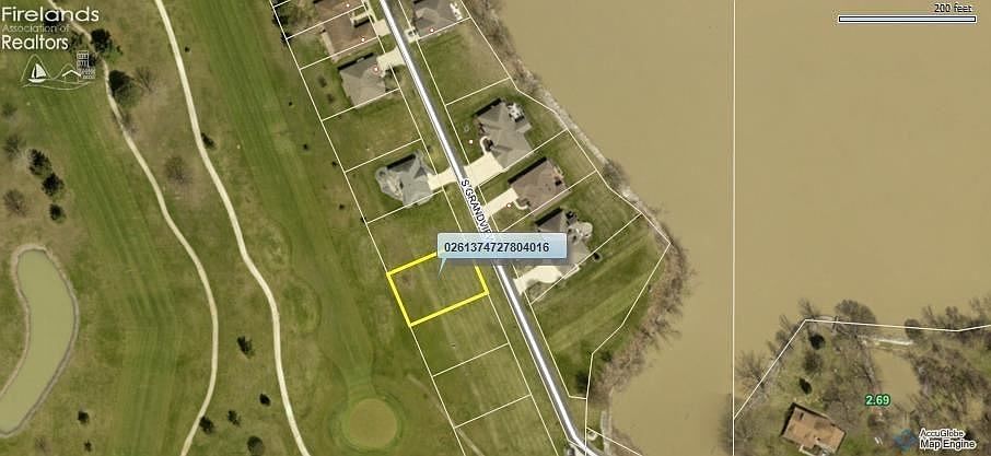 2nd image of 1306 S Grandview Dr