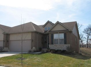 9967 Prairie Knoll Ct, Saint John, IN 46373