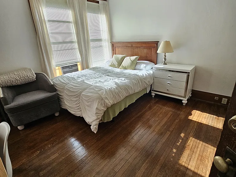 514 Edgewood Pl #0 — Photo 12
