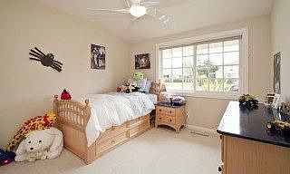 4th image of 20307 Knollwood Dr