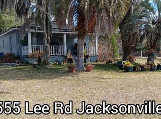 555-565 Lee Rd, Jacksonville, FL 32225