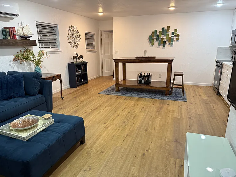 5544 Lawson St — Photo 44