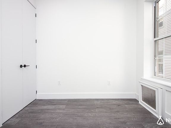5th image of 443 Wilson Ave #1R