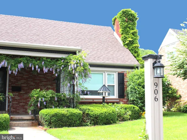 906 Brighton Ave, Reading, PA 19606