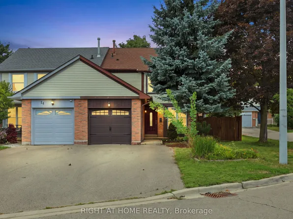 16 Kindle Ct, Brampton, ON L6Z 1B2