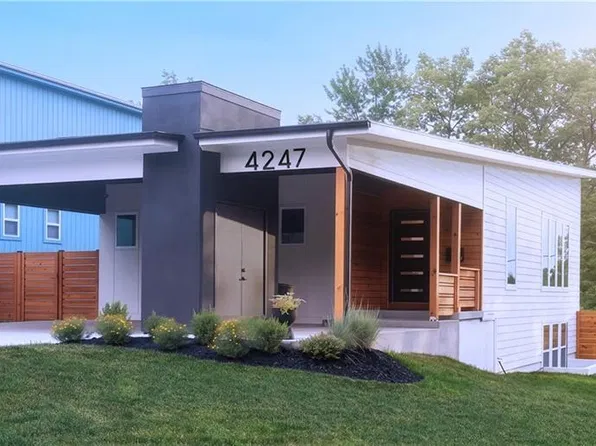 4247 Tracy Ave, Kansas City, MO 64110
