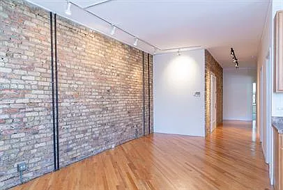 Building Photo - 1257 W Loyola Ave #2
