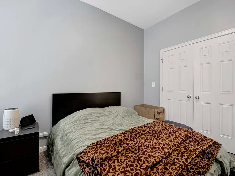 2143 N Western Ave #3F — Photo 8