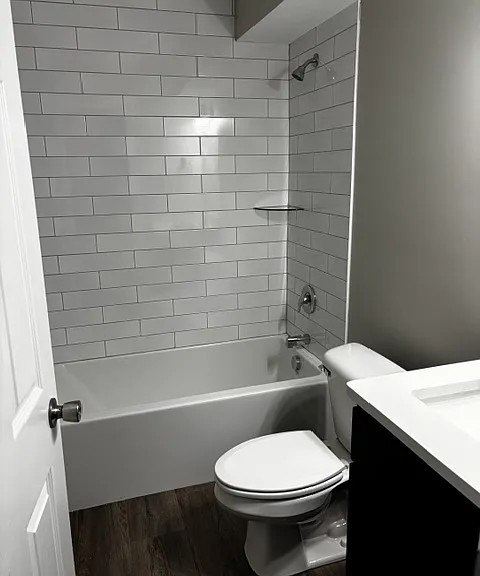 Buckingham Apartments — Photo 15