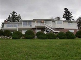 6826 Lake Washington Blvd SE, Newcastle, WA 98056