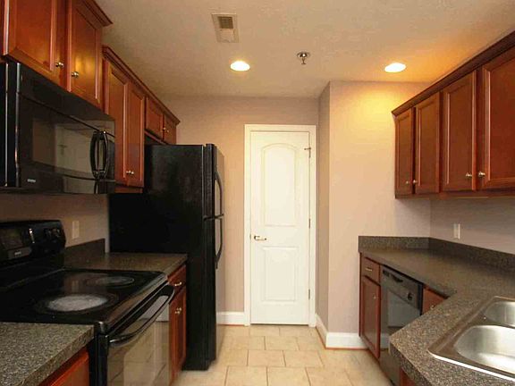 2nd image of 103 Capital St Unit 204
