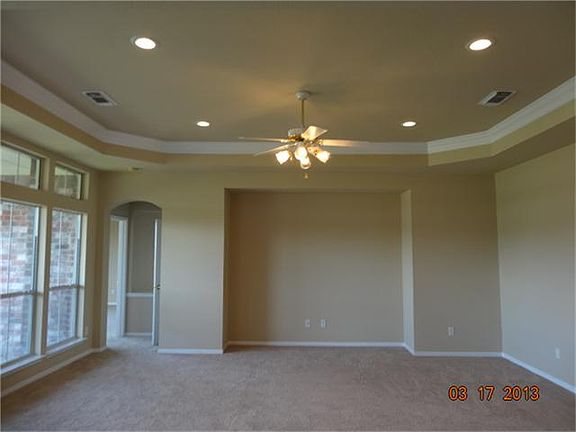 4th image of 19115 Logan Timbers Ln