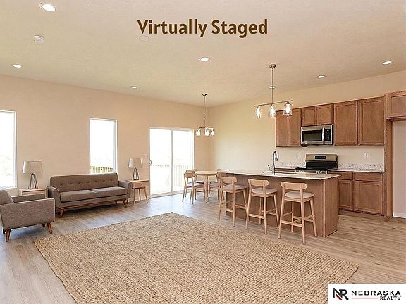 4th image of 1720 Morgan Dr