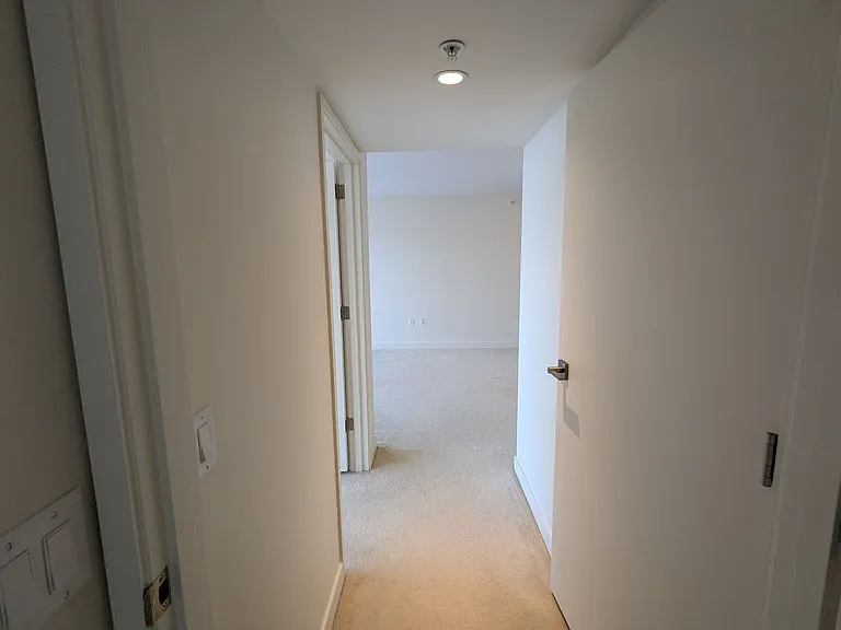 888 Kapiolani Blvd #811 — Photo 14