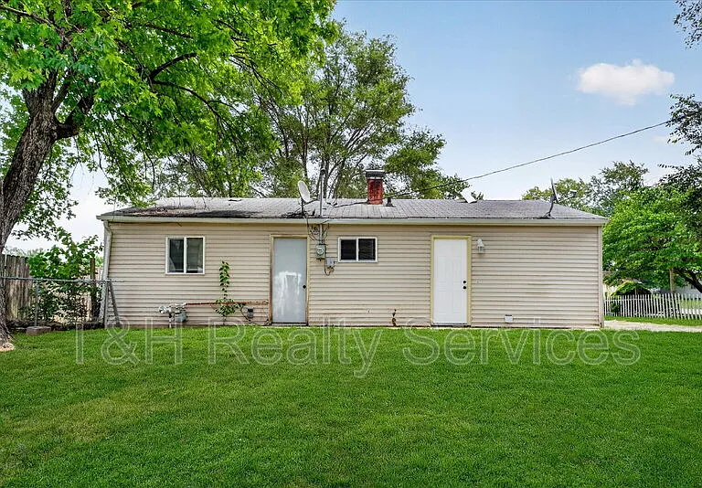 2714 Dawson St — Photo 25