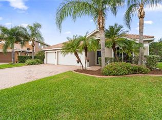12669 Gemstone Ct, Fort Myers, FL 33913