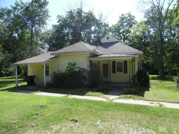 1101 W Pine St, Independence, KS 67301