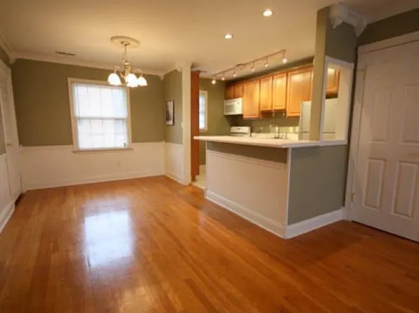 142 Hessian Hills Cir APT 4, Charlottesville, VA 22901