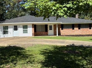 309 Paradise Rd, Pineville, LA 71405